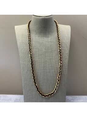 Vtg Black and Gold Trifari Woven Textured Chain Necklace